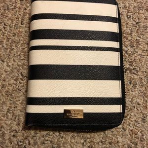 Kate Spade Leather Black and White Planner.